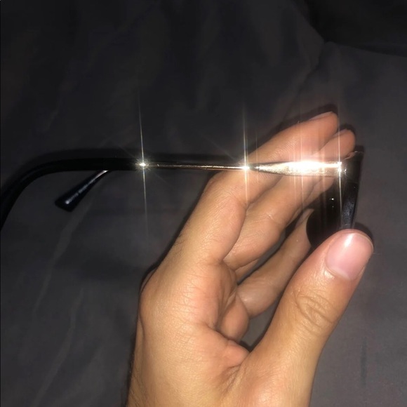 Authentic Gucci Sunglasses - Picture 3 of 4